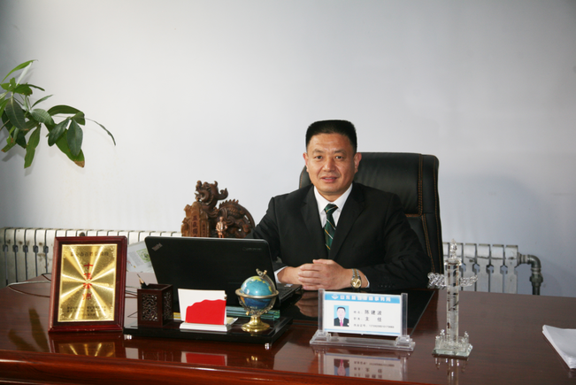 新泰律师